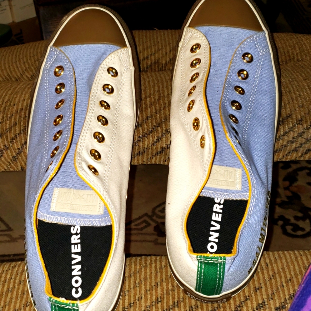 Unworn custom Converse CTAS blue & white w/brown rubber. Psalm 119:105 on side.